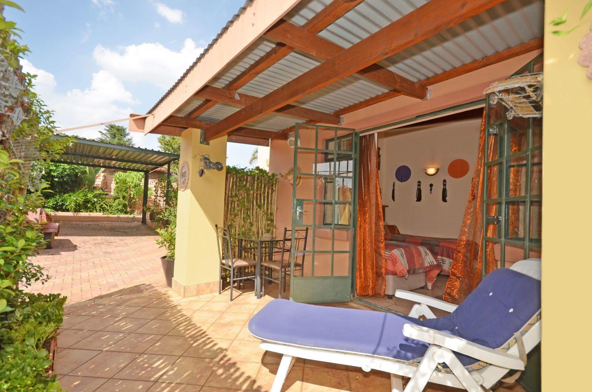 Cherry Tree Cottage B&B Linden Johannesburg Zewnętrze zdjęcie